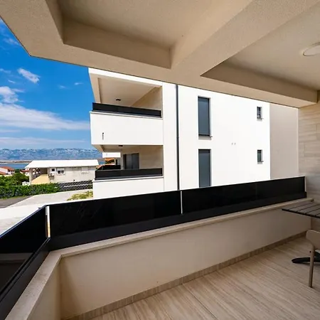 Apartment Ledi Neu *