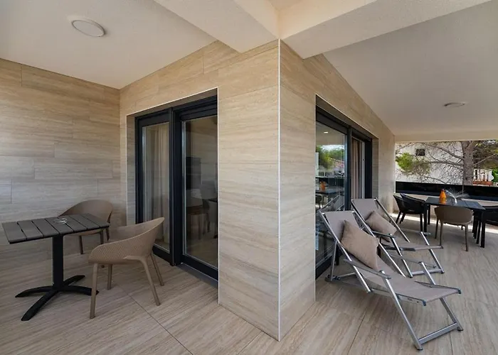 Appartement Ledi New Vir