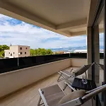 Apartman Ledi New *