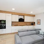 Ledi New Apartman *