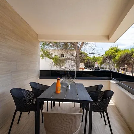 Apartman Ledi Neu Vir