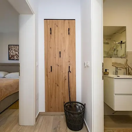 Apartman Ledi Neu Vir